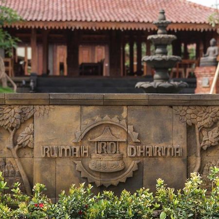 Rumah Dharma Boutique Villa ماجلانج المظهر الخارجي الصورة